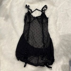 Mesh polka dot slip with garters